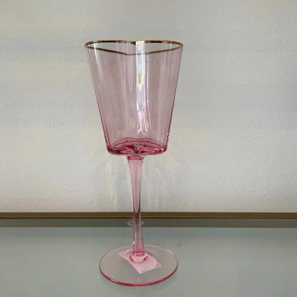 Pink Heart Shaped Wine Glasses with Gold Rim Valentines Day Set of 2 NEW